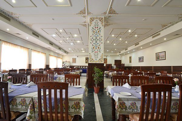 Hotel Glitz